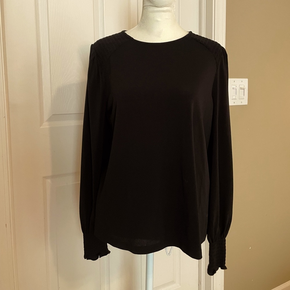 Banana Republic black long-sleeved blouse, size S